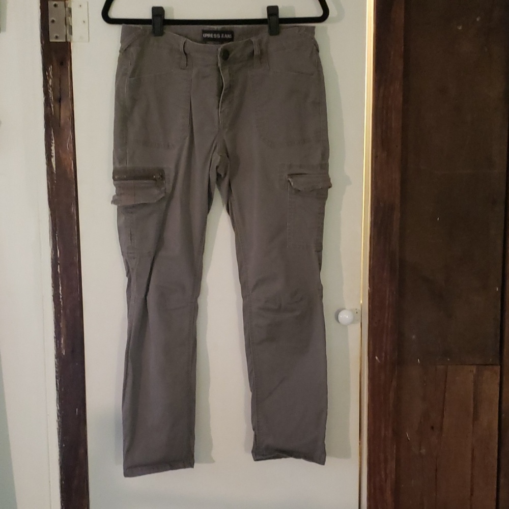 Low rise skinny cargo pant